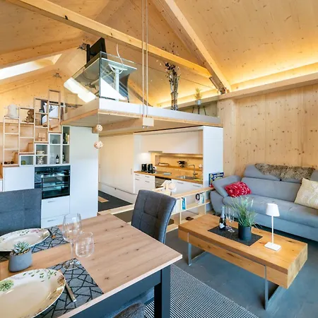 Tiny Bishorn Mit Privatem Whirlpool Holiday home Grachen