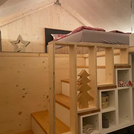 Tiny Bishorn Mit Privatem Whirlpool بيت للعطل غراشن