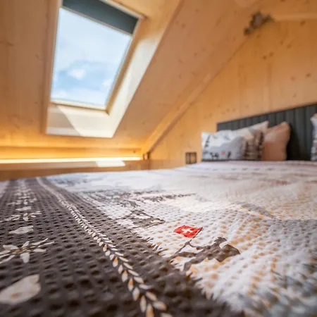 Tiny Bishorn Mit Privatem Whirlpool Holiday home *